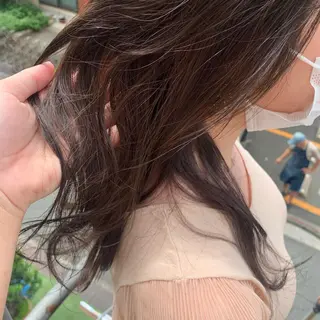 カラー MARU パーマ/レイヤーのヘアスタイル