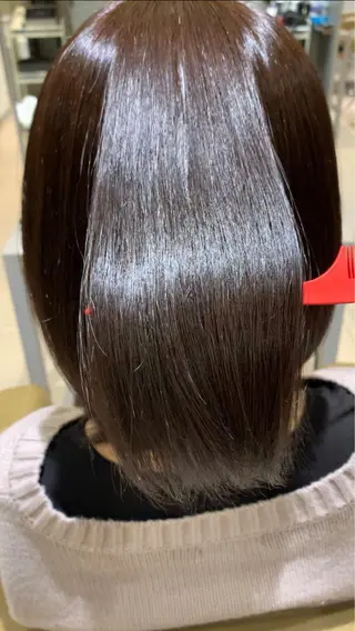 ミディアム 美髪ストレート AOYAGIのヘアスタイル