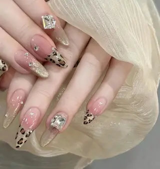 ネイル 🍑 momo_nailのネイルデザイン