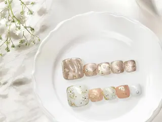 ネイル Lisse銀座 Takagiのネイルデザイン