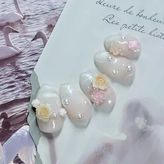 ネイル 一人ひとりに寄り添う 施術🌈IRiS🪽のネイルデザイン