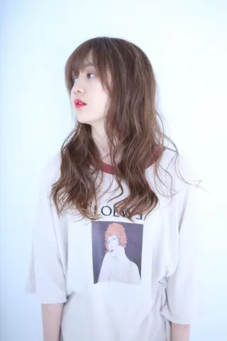 ロング カラー インナーカラー/ ストレート/奥野洸也のヘアスタイル