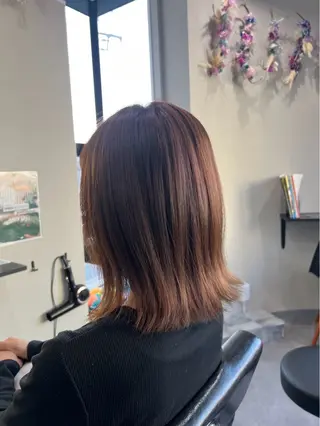 ミディアム エヌプランツ 和泉府中のヘアスタイル