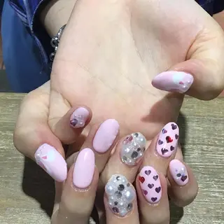 ネイル 八木 香澄のネイルデザイン