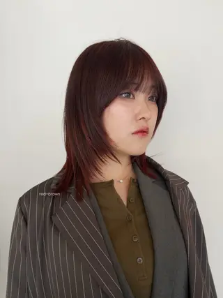 ミディアム Kii/fiika/ 天神今泉🍊neneのヘアスタイル