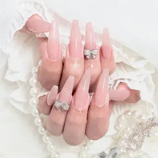 ネイル FLY Nail Salonのネイルデザイン