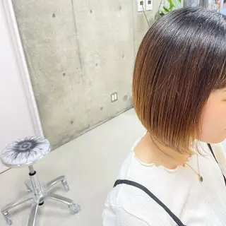 ショート カラー 坂本 沙也加のヘアスタイル