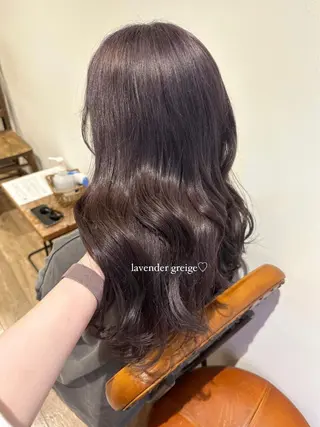 ロング カラー パーマ ヘアアレンジ キッズ ネイル マツエク・マツパ アイブロウ Himawari♡ 柔らかいカラーのヘアスタイル