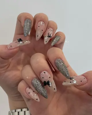 カラー AIN Nailのネイルデザイン