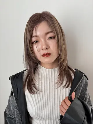 セミロング カラー いりえ しゃけのヘアスタイル