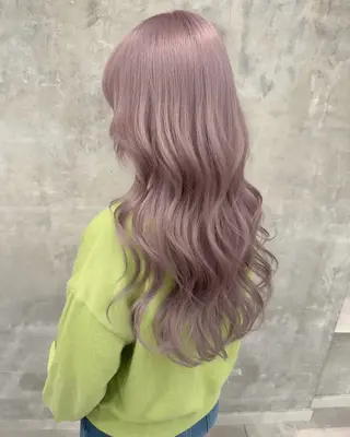 セミロング カラー パーマ ヘアアレンジ ハイトーン特化🤍 浦住のヘアスタイル