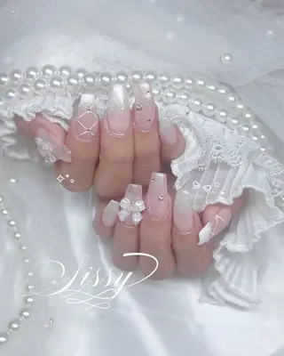 ネイル sissy suzukaのネイルデザイン