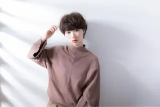 ショート 横浜ブリーチムラ直し ハイトーン/ブリーチのヘアスタイル