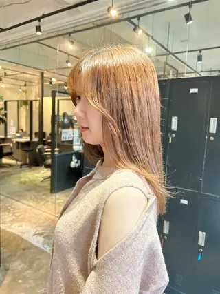 ミディアム FERIA桃山台🍑 𝕄𝕖𝕘𝕦のヘアスタイル