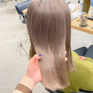 ロング ハイトーン🫧艶髪 MAIKAのヘアスタイル