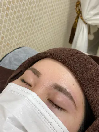 アイブロウ BAMBI 🖤KAWAIのマツエク・マツパデザイン