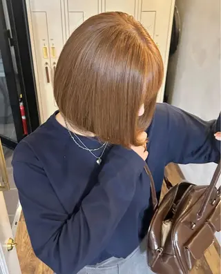 ショート nacoハイトーン ベージュ🤍のヘアスタイル