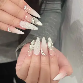 ネイル Ugirl Nail Pinpin🤍のネイルデザイン