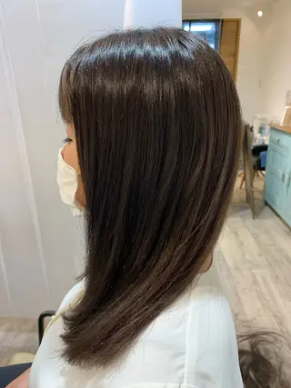 ミディアム カラー 福西晃希 【艶髪・髪質改善】のヘアスタイル