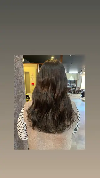 ロング Makino🌷 牧野有花のヘアスタイル