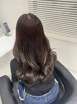 カラー 🤍ブリーチなし ブラウンhimi🤍のヘアスタイル