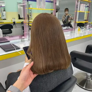 セミロング カラー ヘアアレンジ mai🍑暖色カラー /レイヤー💖のヘアスタイル
