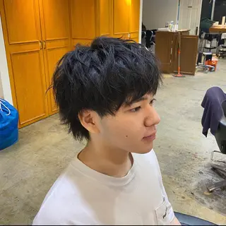 ショート メンズ JINKIメンズ特化 メンズカットパーマのヘアスタイル