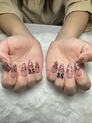 ネイル 清水 ユナのネイルデザイン