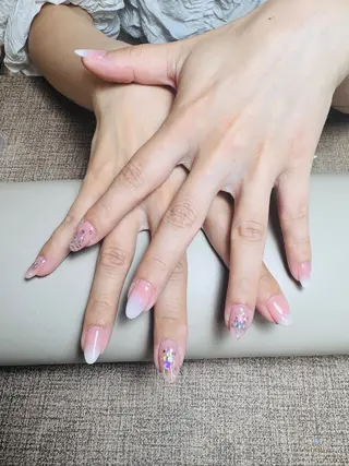 ネイル CCOCONAIL コバヤシ ミオのネイルデザイン