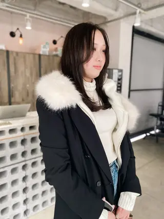 セミロング カラー KOOKI スティードトーキョーのヘアスタイル