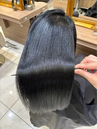 ロング 奥寺 沙菜のヘアスタイル