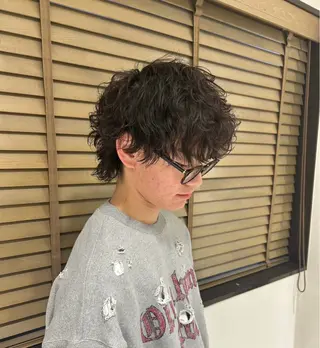 ミディアム パーマ メンズ 榊原 貫太のヘアスタイル
