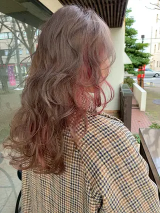 ロング カラー 艶髪・酸性ストレート フリツのヘアスタイル