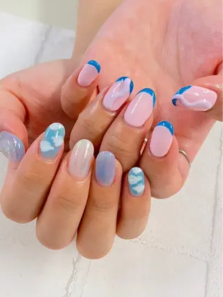 ネイル KIREIE Satomiのネイルデザイン