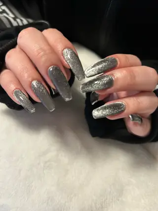 ネイル Locèlon .のネイルデザイン
