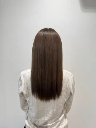 カラー 吉田 美咲のヘアスタイル