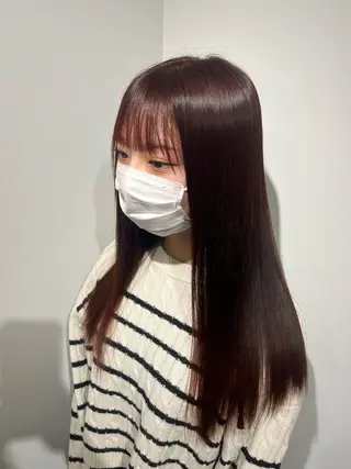 ロング 吉原葵/ハイトーン /インナーカラーのヘアスタイル