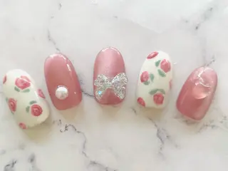 ネイル AYA Reginaのネイルデザイン