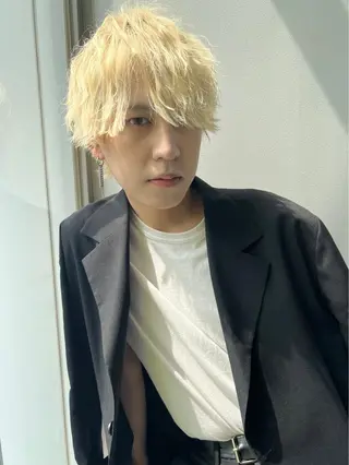 カラー メンズ 🌈艶髪ベージュ🌈 ユウトのヘアスタイル