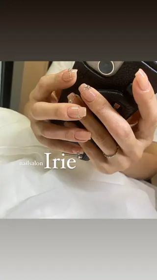 ミディアム 清水 絵里奈のネイルデザイン