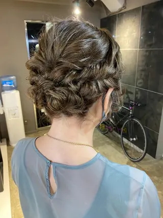ロング ヘアアレンジ ネイル マツエク・マツパ 透明感カラー🤎 ゆりのヘアスタイル