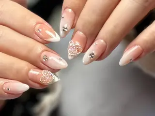 ネイル 新山 聖のネイルデザイン