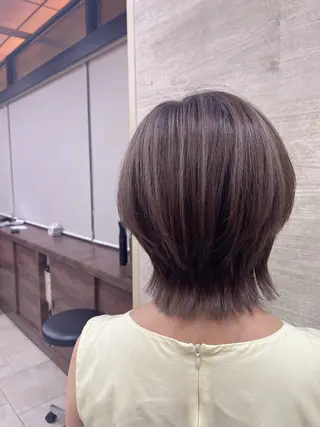 ミディアム カラー Shiho 🦋 /透明感カラーのヘアスタイル