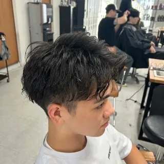 メンズ カズキ🌼曲がる 縮毛矯正のヘアスタイル