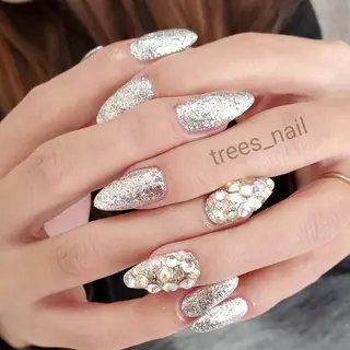 ネイル trees_ nailのネイルデザイン