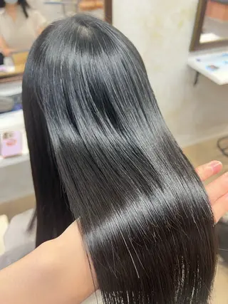 セミロング 髪質改善/ メンズカット・パーマのヘアスタイル