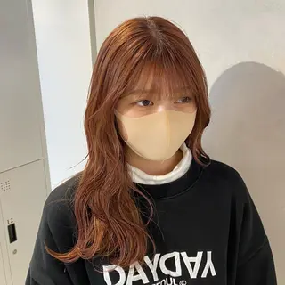 ロング カラー 🩵ブリーチカラー 🐈MIORI🩵のヘアスタイル