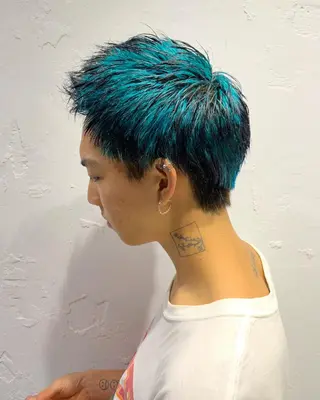 ショート カラー メンズ 中性ウルフカット ケアブリーチ/ケイトのヘアスタイル