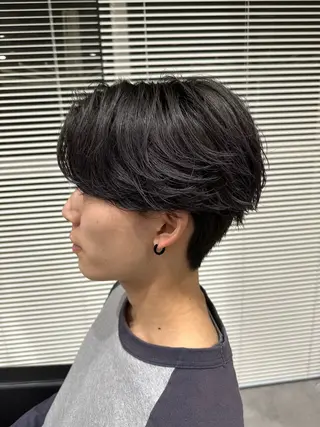 ショート パーマ メンズ ユウ🪄 パーマ指名No1のヘアスタイル