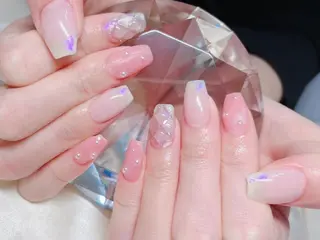 ネイル マツエク・マツパ アイブロウ Nail&eye Belire 新宿のネイルデザイン